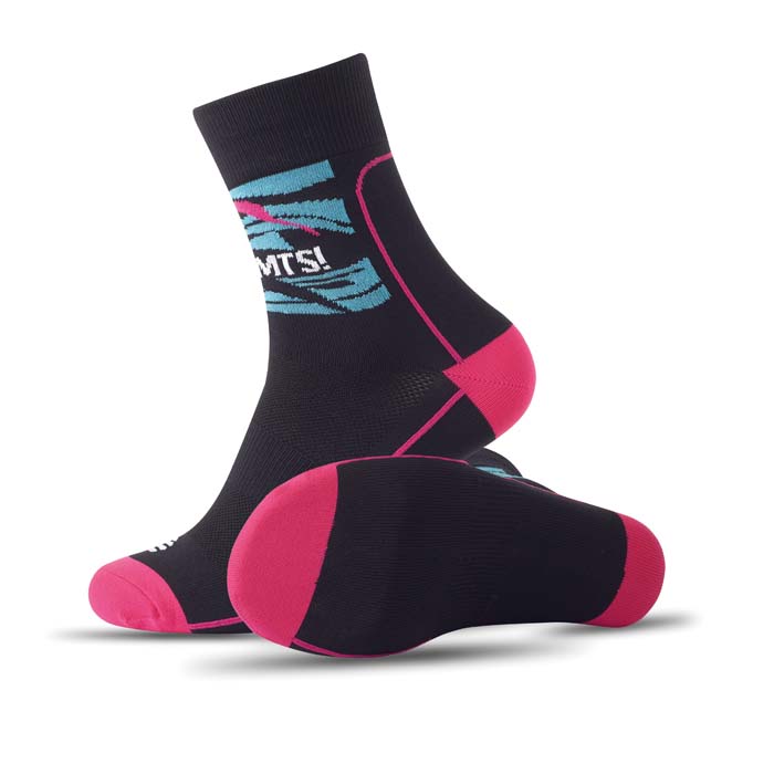 Chaussettes de cyclisme. Le MOQ est de 25 paires par taille.
