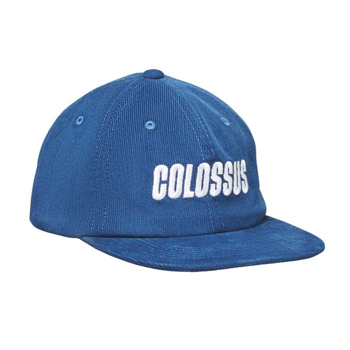 Casquette à visière plate à 6 panneaux, non structurée, en coton velours.