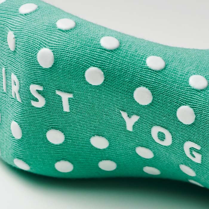 MWCS25 Socquettes antidérapantes en coton. Le MOQ est de 50 paires par taille. publicitaire personnalisé - vue 2