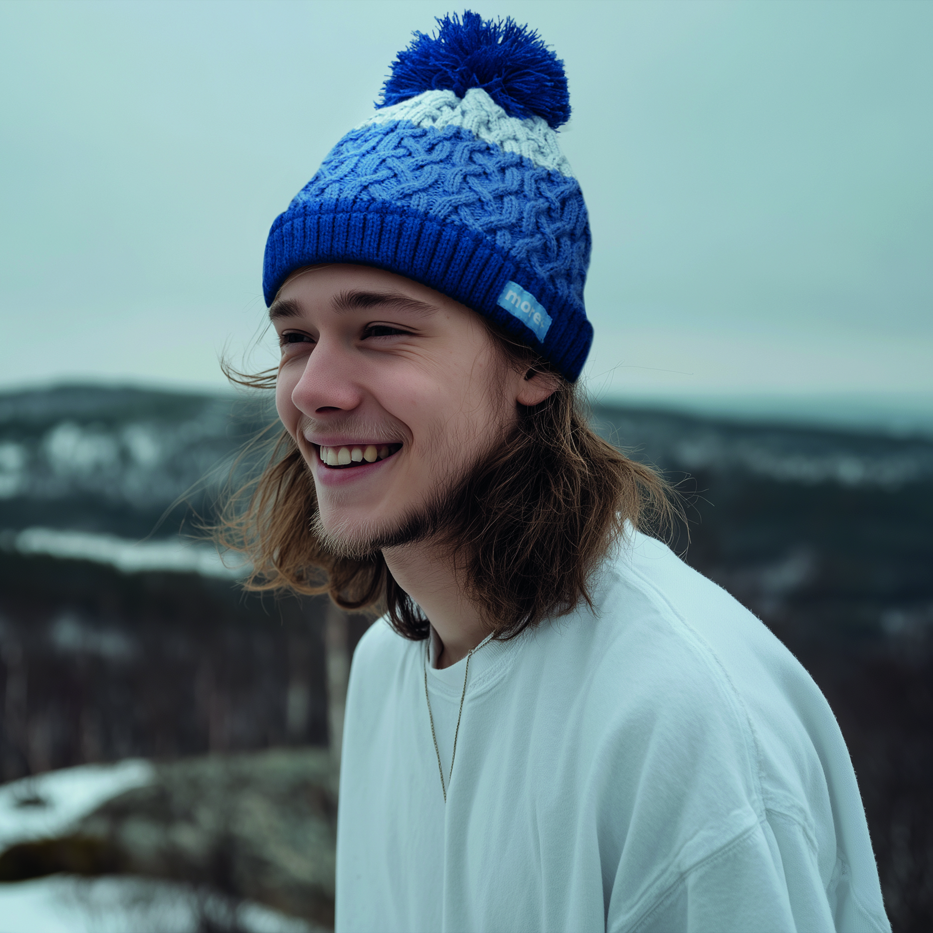 MW1027 Bonnet tressé avec doublure en polaire, ourlet côtelé et pompon. Également di... publicitaire personnalisé - vue 3