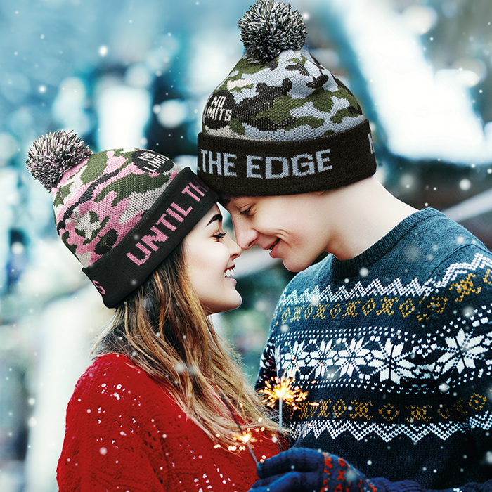 MW1110 Bonnet à revers en jacquard avec pompon en rPET à motif personnalisé. publicitaire personnalisé - vue 5