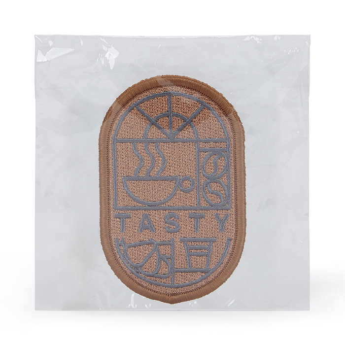 MPAT12 Écusson en polyester de forme personnalisée, avec bordure découpée au laser e... publicitaire personnalisé - vue 7